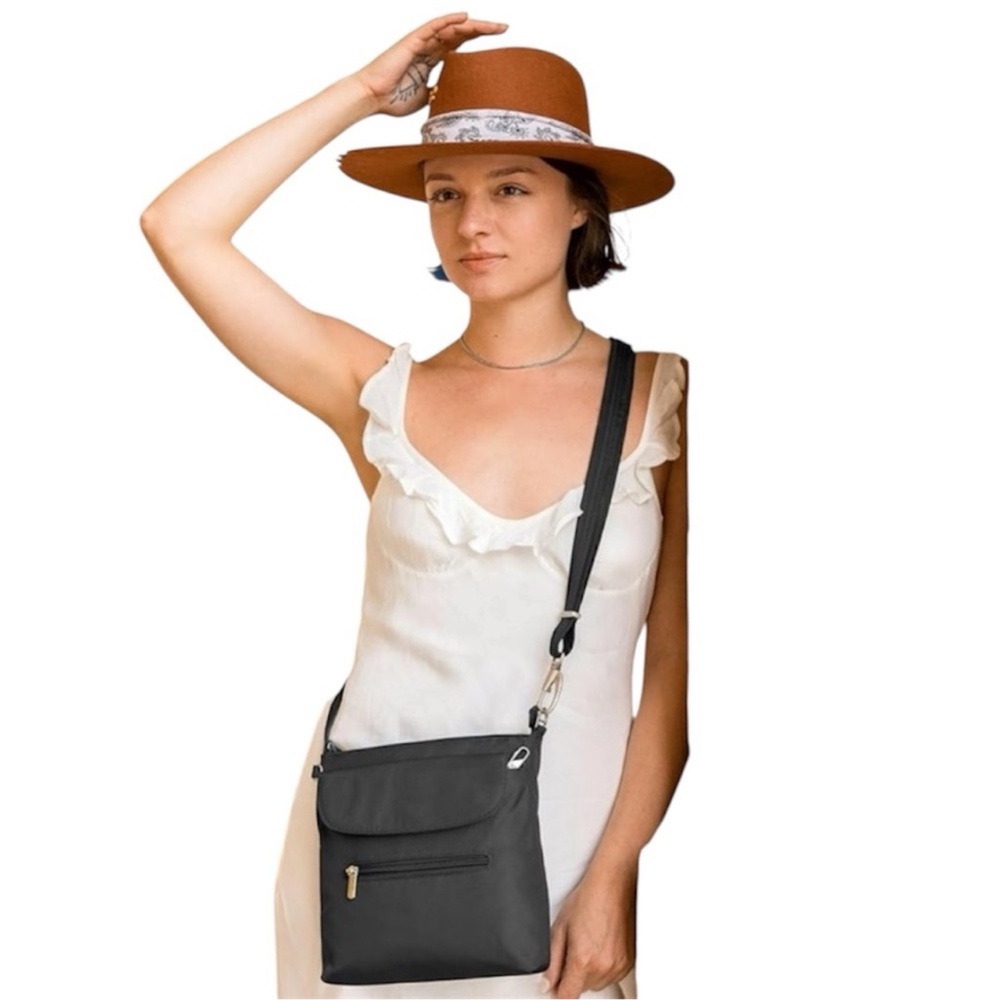 TRAVELON ANTI- THEFT Crossbody Bag